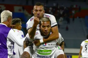 Dayro once caldas
